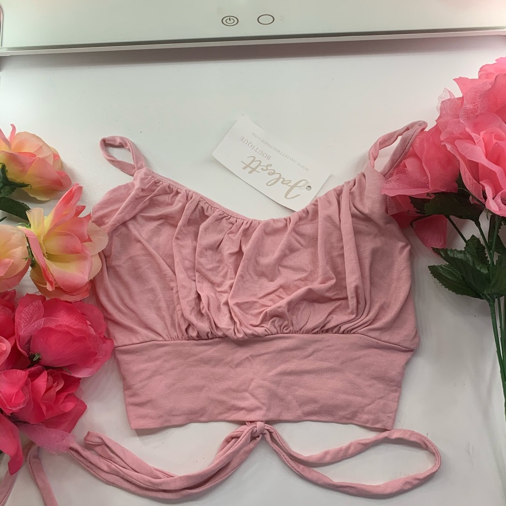 𝓑𝓪𝓫𝔂 𝓹𝓲𝓷𝓴 𝓬𝓻𝓸𝓹 𝓽𝓸𝓹